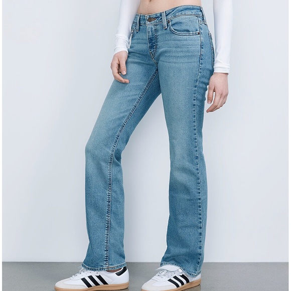 Levi’s superlow stretchy bootcut jeans NWT - Picture 1 of 14